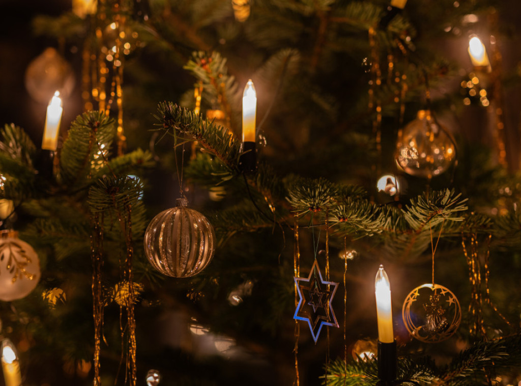 Danas se obeležava Badnji dan po gregorijanskom kalendaru