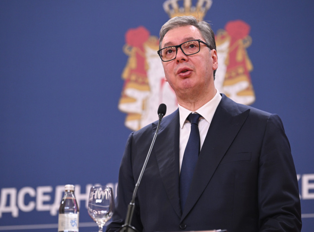 Predsednik Vučić uputio čestitku povodom Dana Ratnog vazduhoplovstva