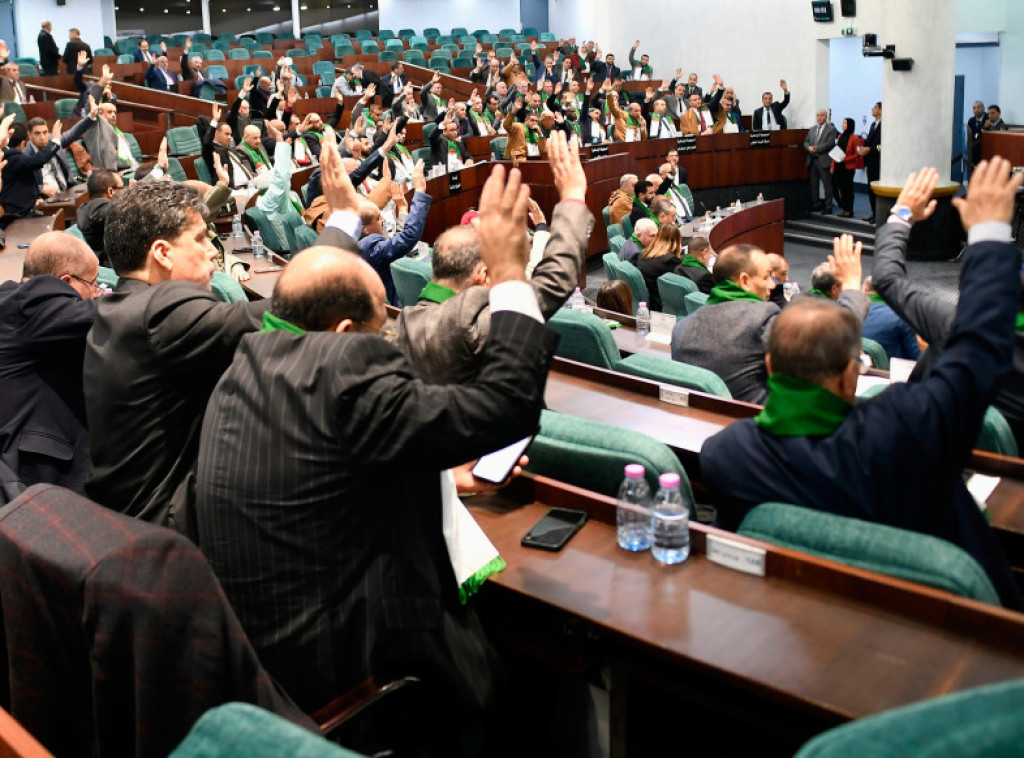 Alžir usvojio zakon kojim se francuska kolonizacija proglašava zločinom