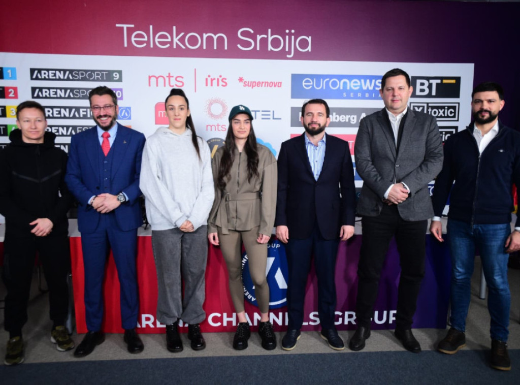 Bokserski spektakl "Kraljice ringa" u Zvorniku: Sara Ćirković predvodi srpski tim