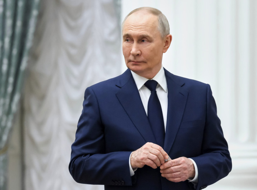 Putin pohvalio heroizam vojnika Severne Koreje i prijateljstvo Moskve i Pjongjanga