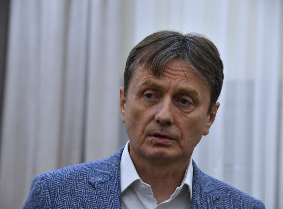 Ministar Glišić: U ovom trenutku aktivna 64 gradilišta, vrednost investicija 65 milijardi dinara