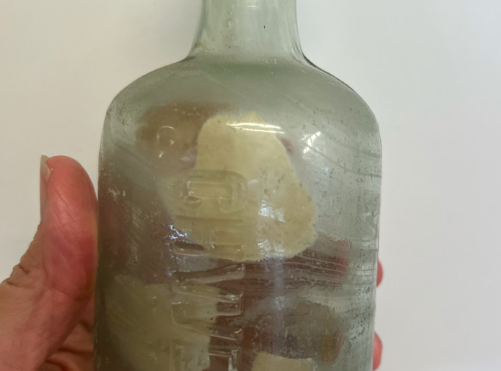 Poruka u boci geologa iz Nemačke pronađena posle više od dve godine kod Tasmanije