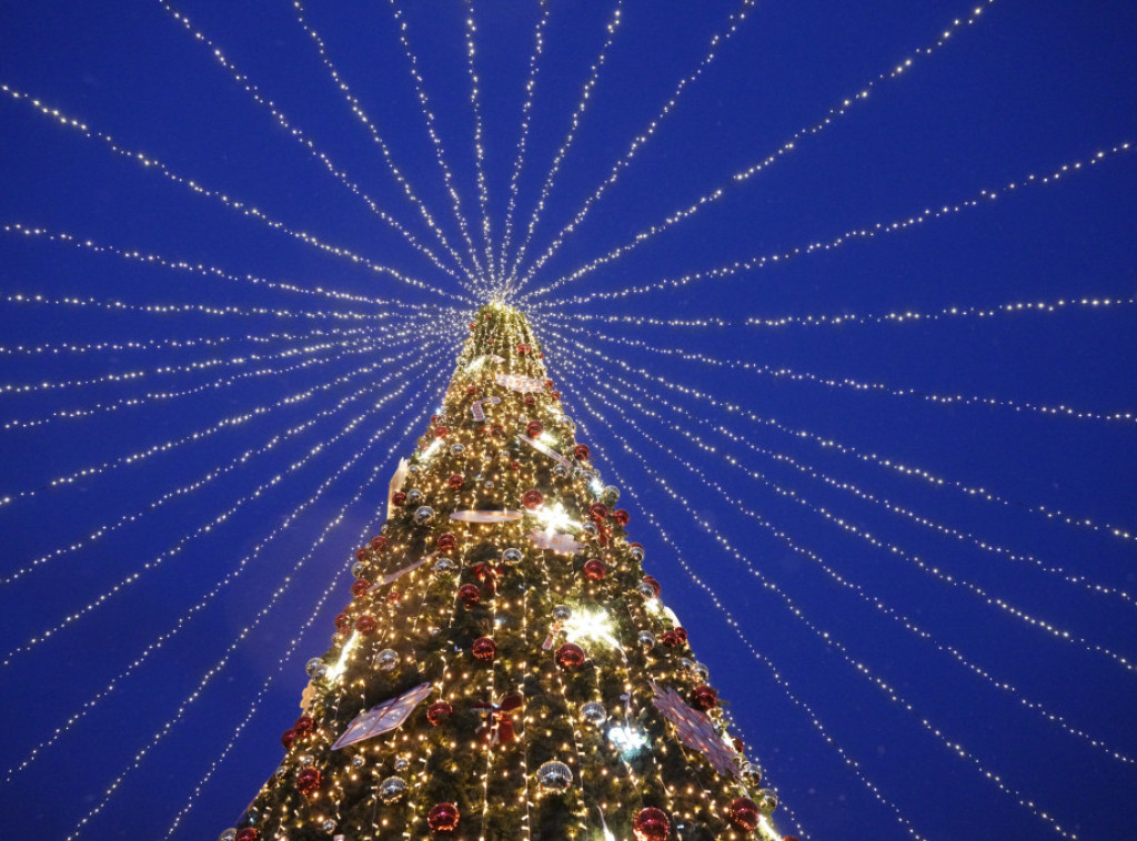 Hiljade neželjenih božićnih poklona preprodaju se na onlajn platformama