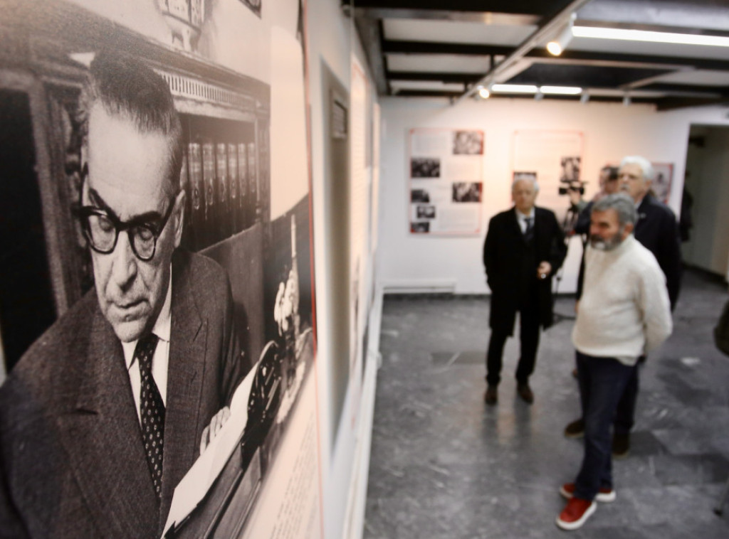 Izložba "Andrić: priča ostaje" otvorena u Biblioteci grada Beograda