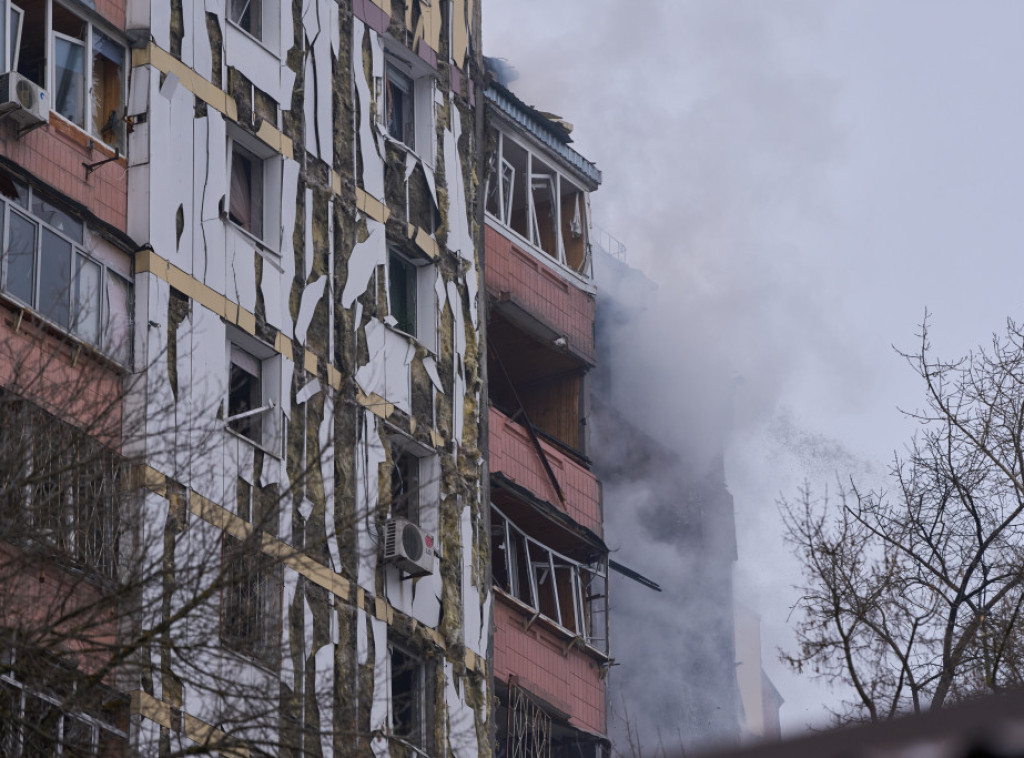 Ukrajinske snage tvrde da su pogodile i oštetile ruske vojne objekte na Krimu