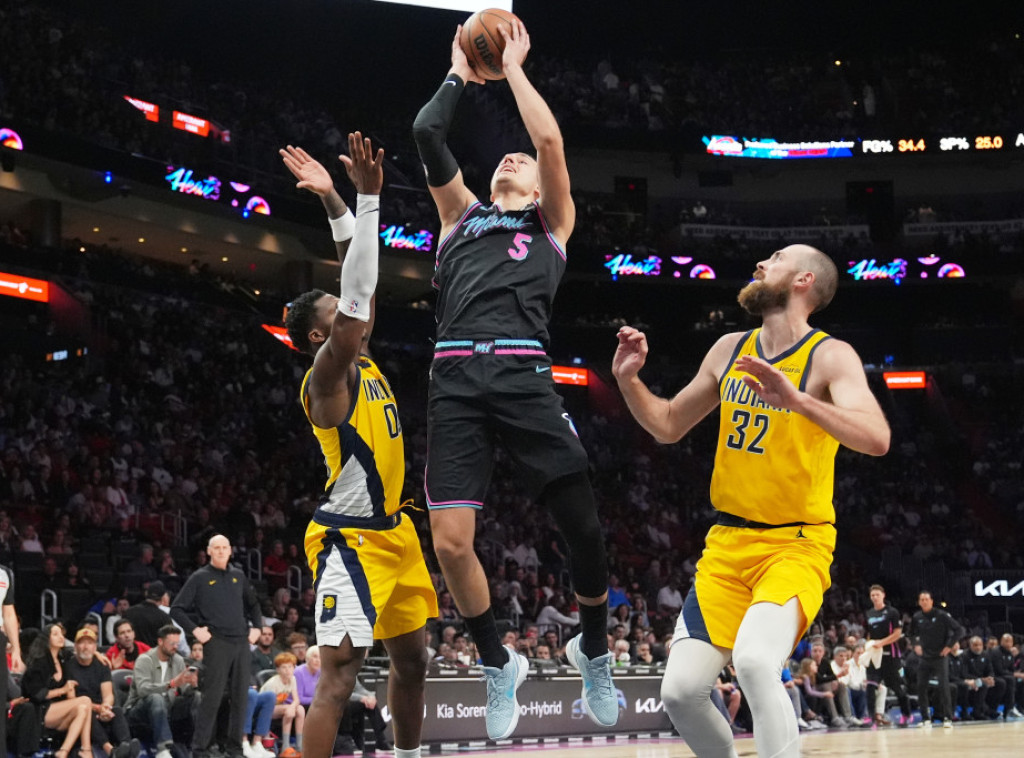 Srpski košarkaš Nikola Jović postigao 19 poena u pobedi Majamija protiv Indijane