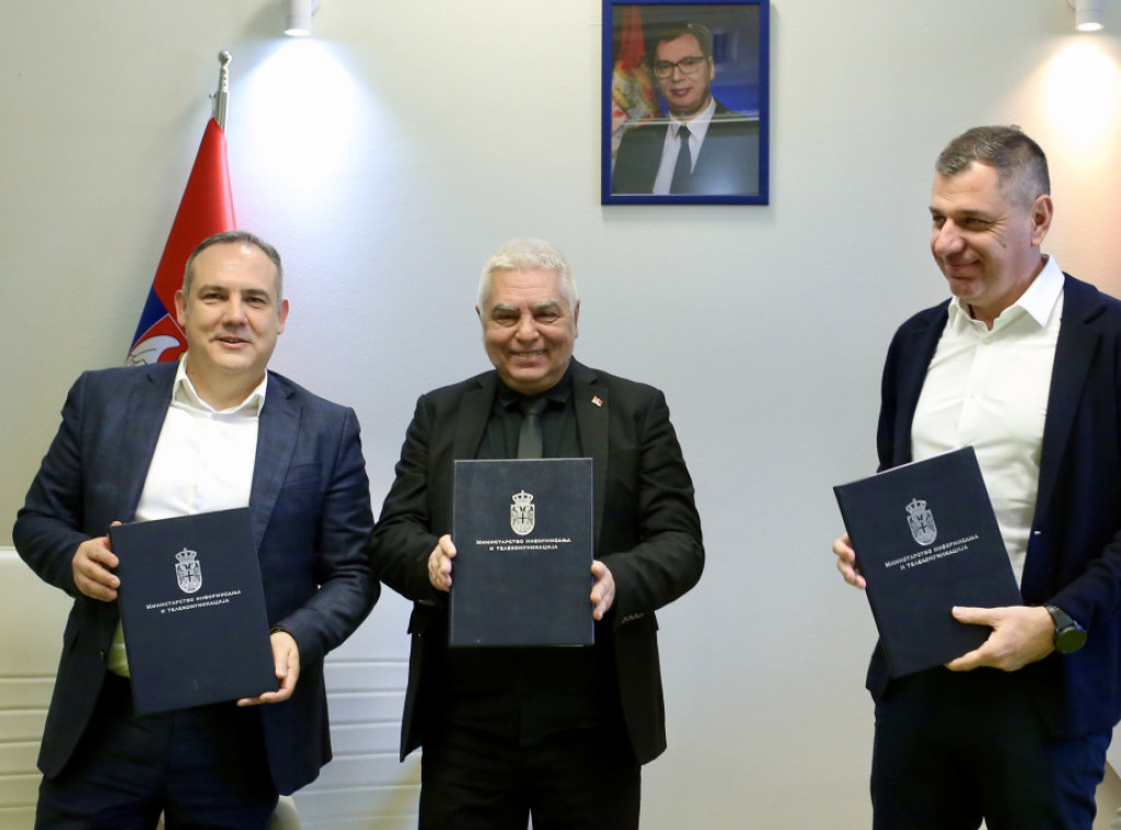 Potpisani ugovori o povezivanju lokalne mreže sa glavnim internet provajderima