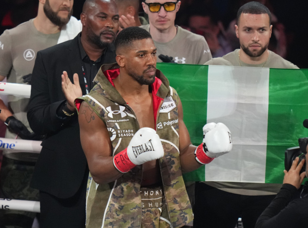 Entoni Džošua u stabilnom stanju posle saobraćajne nesreće u Nigeriji