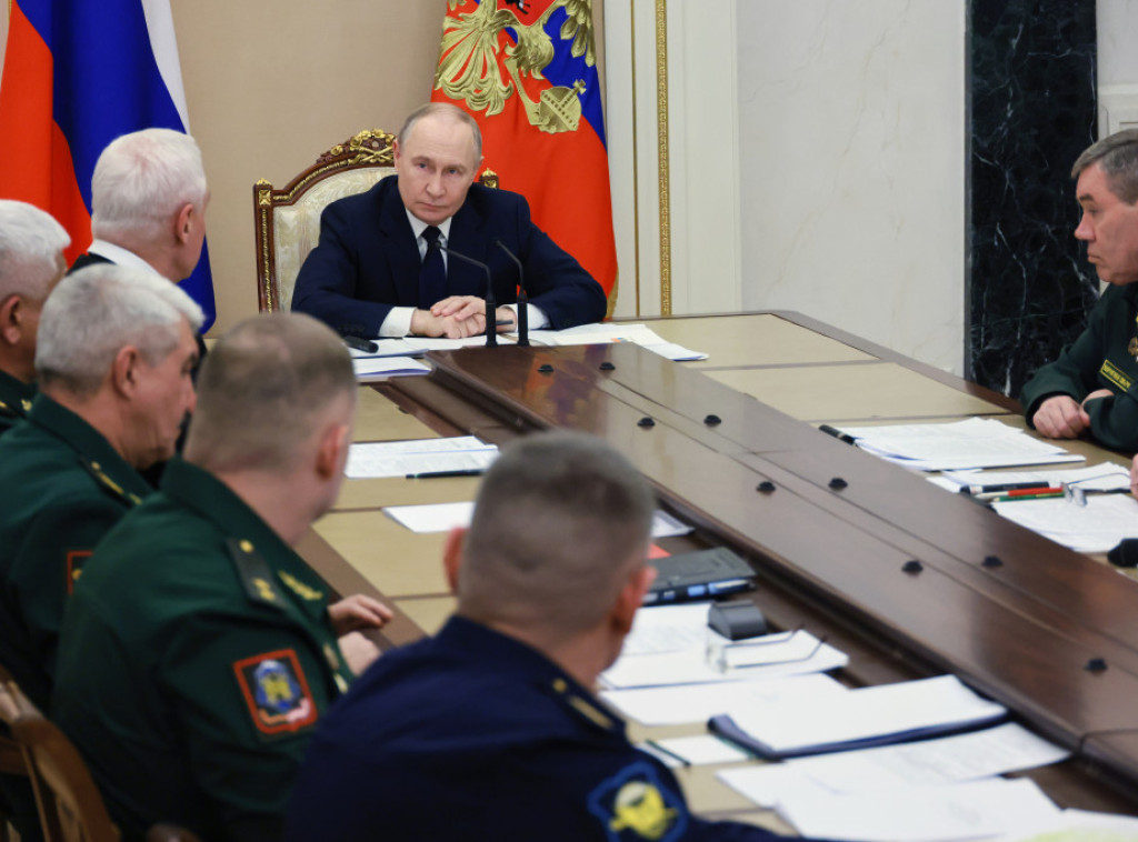 Putin održao sastanak o situaciji u zoni specijalnih vojnih operacija i istakao da se ukrajinske snage svuda povlače