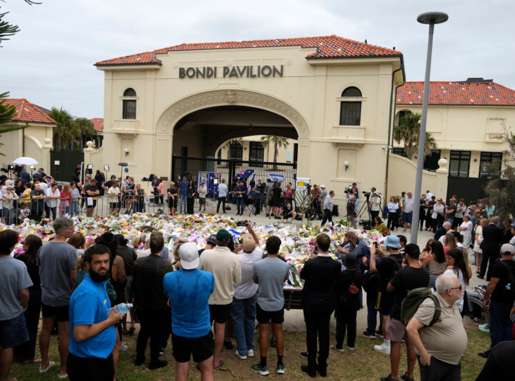 Istraga: Napadači na plaži Bondaj delovali samostalno, nisu bili deo militantne ćelije