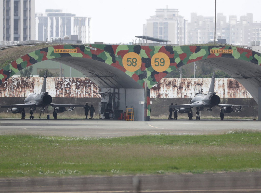 Kina vežba mogućnosti blokade blizu svog regiona Tajvana drugog dana vojnih vežbi