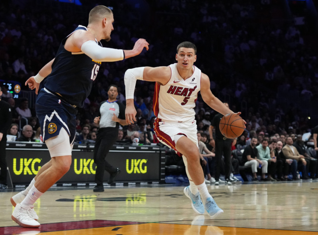 Srpski košarkaš Nikola Jović postigao 22 poena u pobedi Majamija protiv Denvera