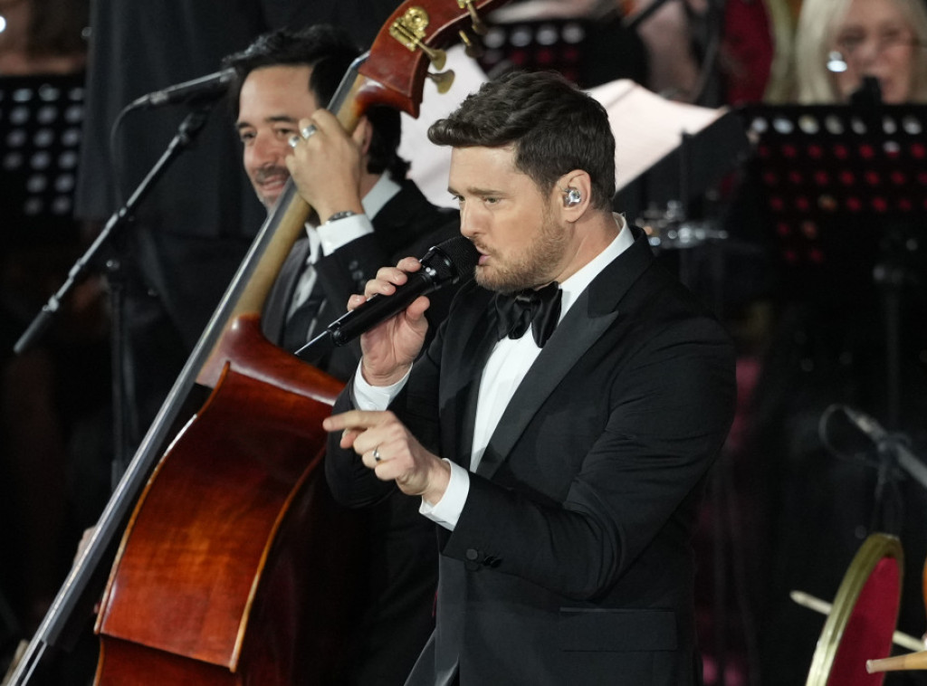 Majkl Buble i grupa Wham svrgli Maraju Keri sa trona najboljih Božićnih pesama