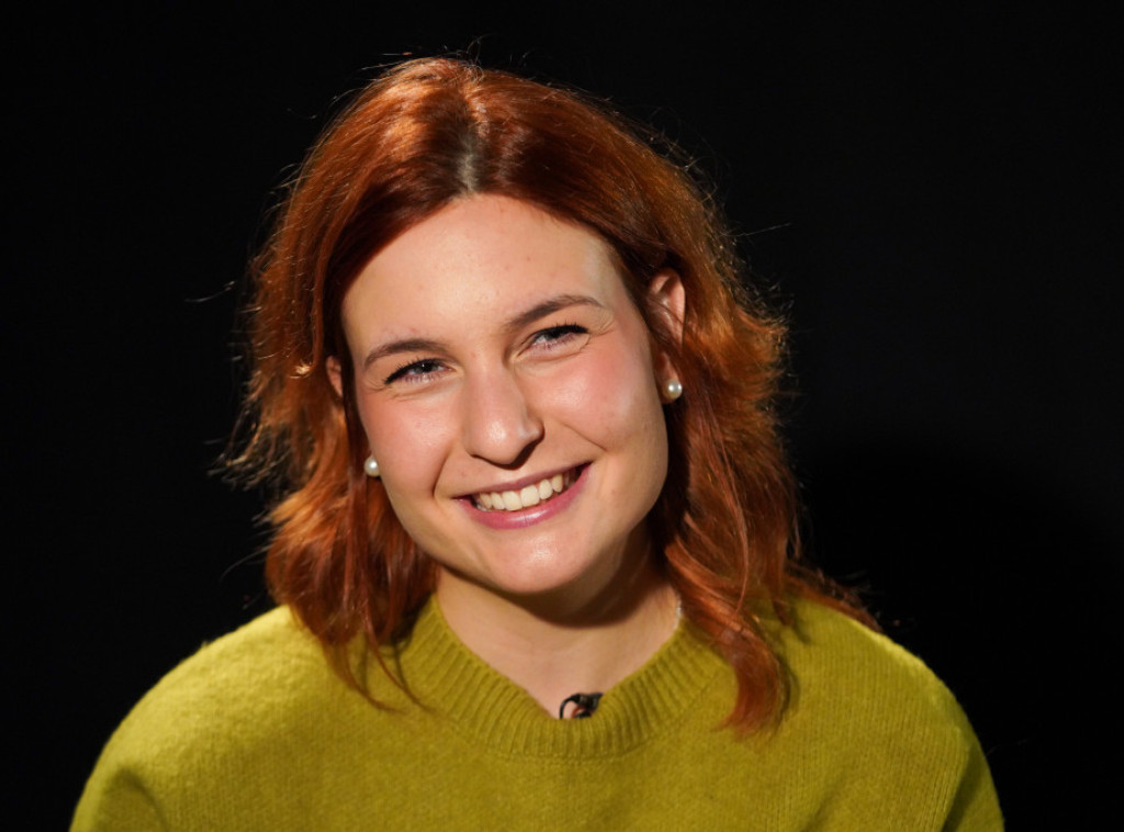 Nina Nedić: Gledajući predstavu “Kraljevska novogodišnja zbrka” deca se ludo provode