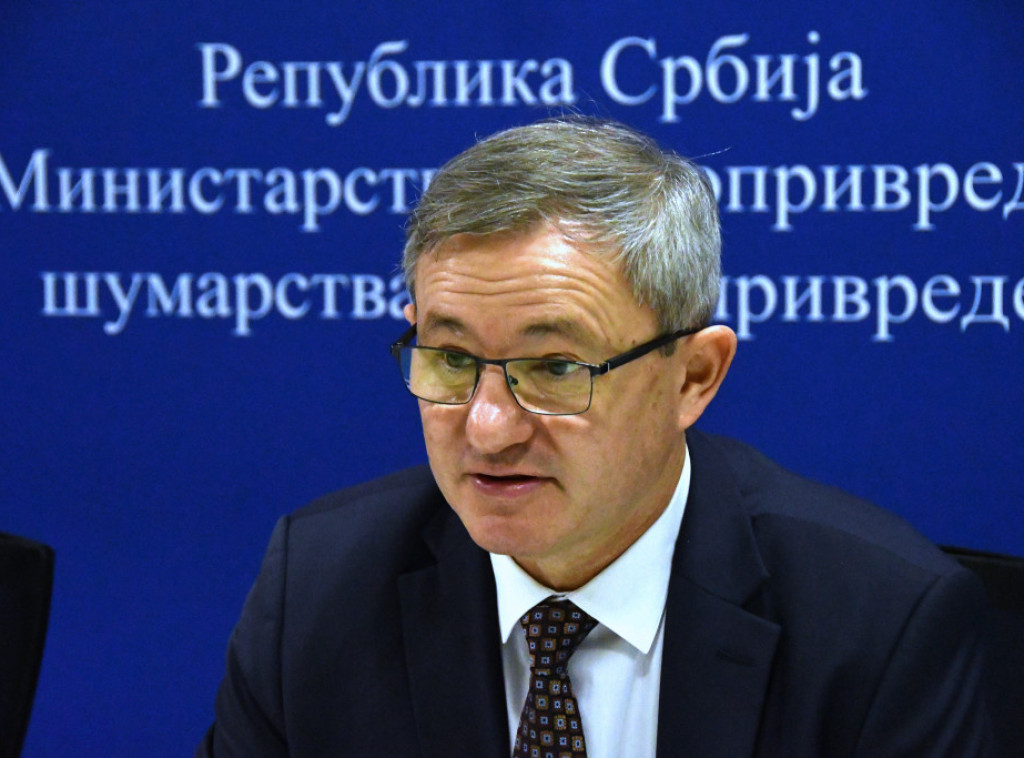 Dragan Glamočić čestitao Novu godinu građanima: Nastavljamo da podržavamo poljoprivrednike