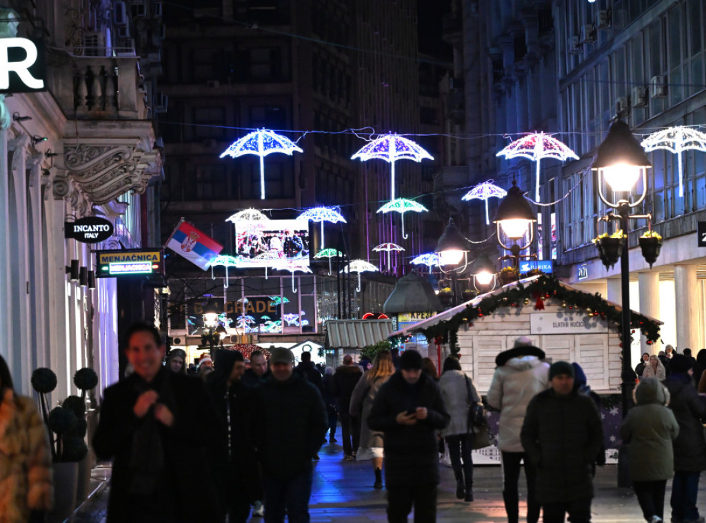 Građani i turisti dočekali Novu 2026. godinu u Beogradu, Kragujevcu, na Zlatiboru i širom zemlje