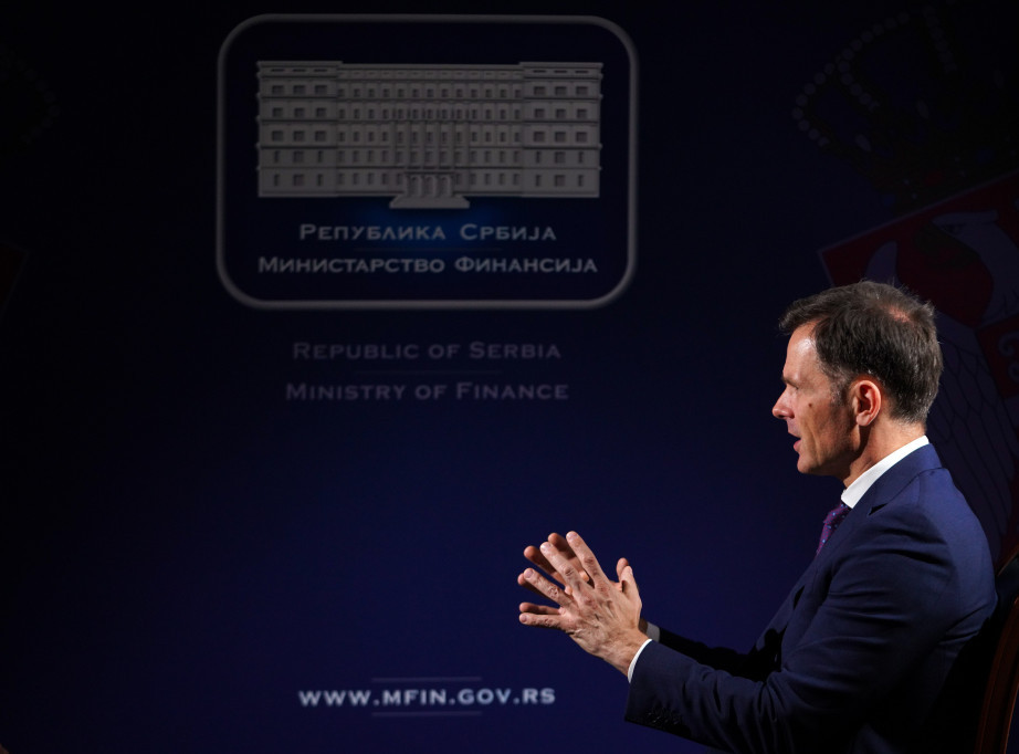 Javni dug Srbije na kraju novembra 2025. bio 38,34 milijarde evra, učešće u BDP 43,4 odsto