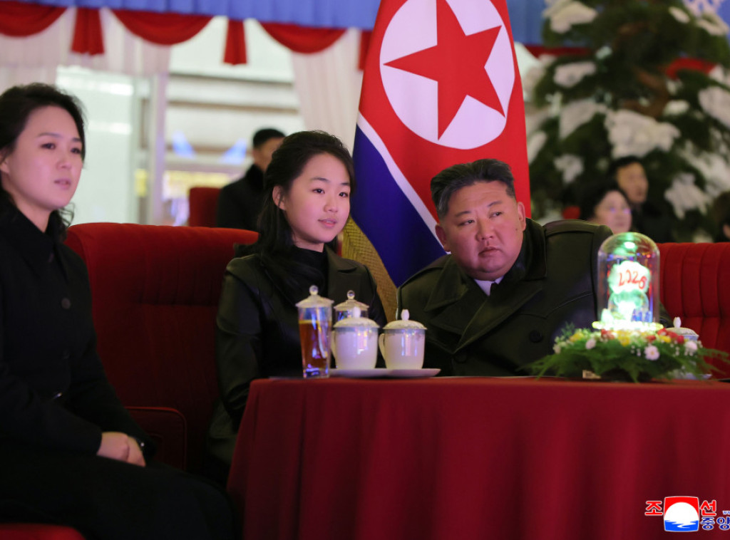 Kim Džong Un prisustvovao proslavi Nove godine u Pjongjangu