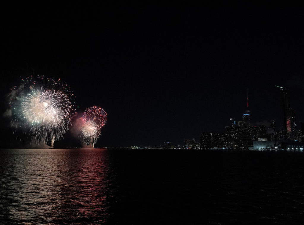 Holandska policija se suočila sa novogodišnjim nasiljem bez presedana