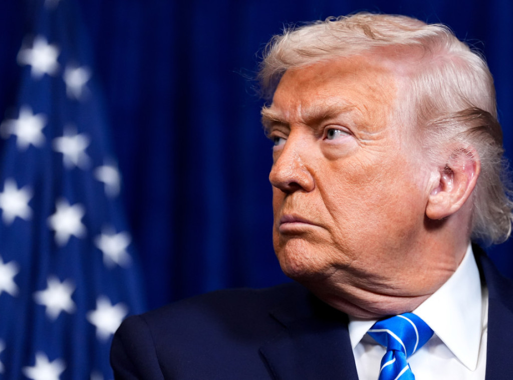 Donald Tramp: Zdravlje mi je savršeno, uzimam veću dozu aspirina od prepisane