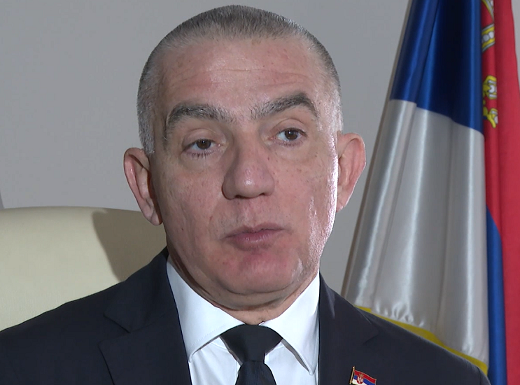 Nenad Vujić: Dozvoliti generalu Mladiću lečenje u Srbiji, u pitanju je život