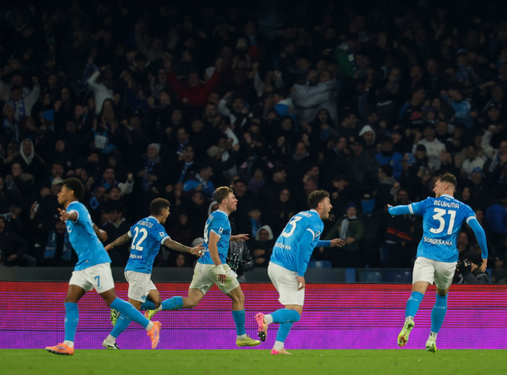 Fudbaleri Napolija savladali Lacio u Seriji A