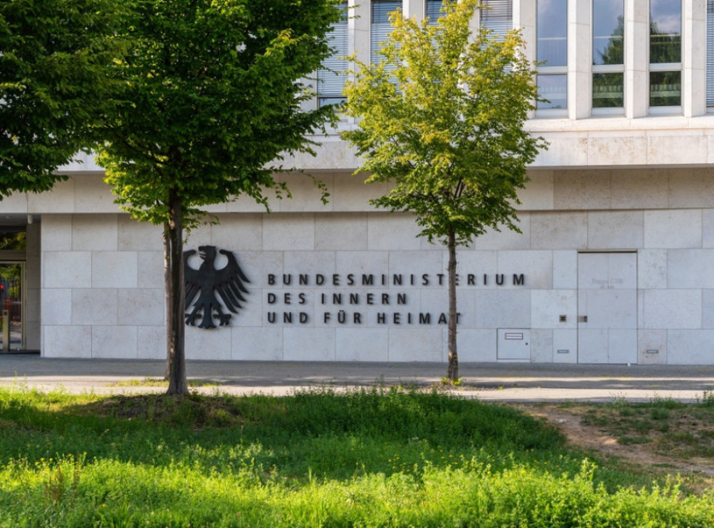 Ministarstvo unutrašnjih poslova Nemačke: Manje tražilaca azila, rast deportacija