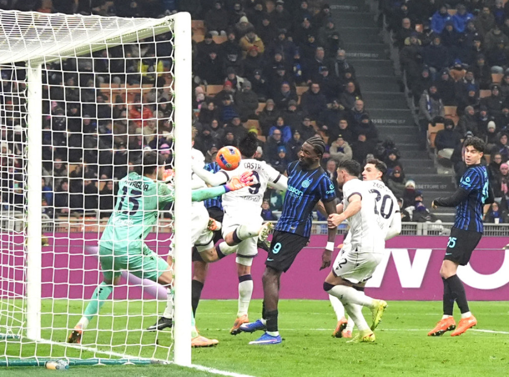 Fudbaleri Intera savladali Bolonju za prvo mesto na tabeli Serije A