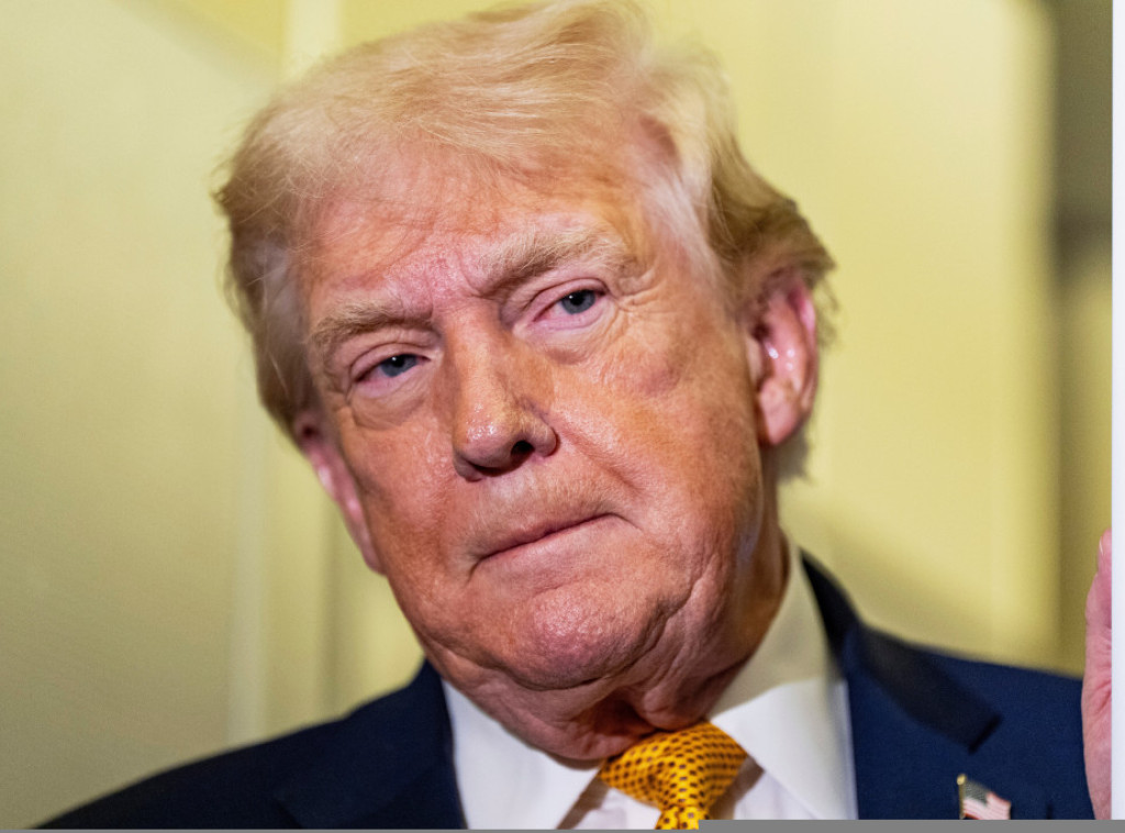 Trump: Sve što je potpisano autopenom je nezakonito i nema pravnu snagu ni dejstvo