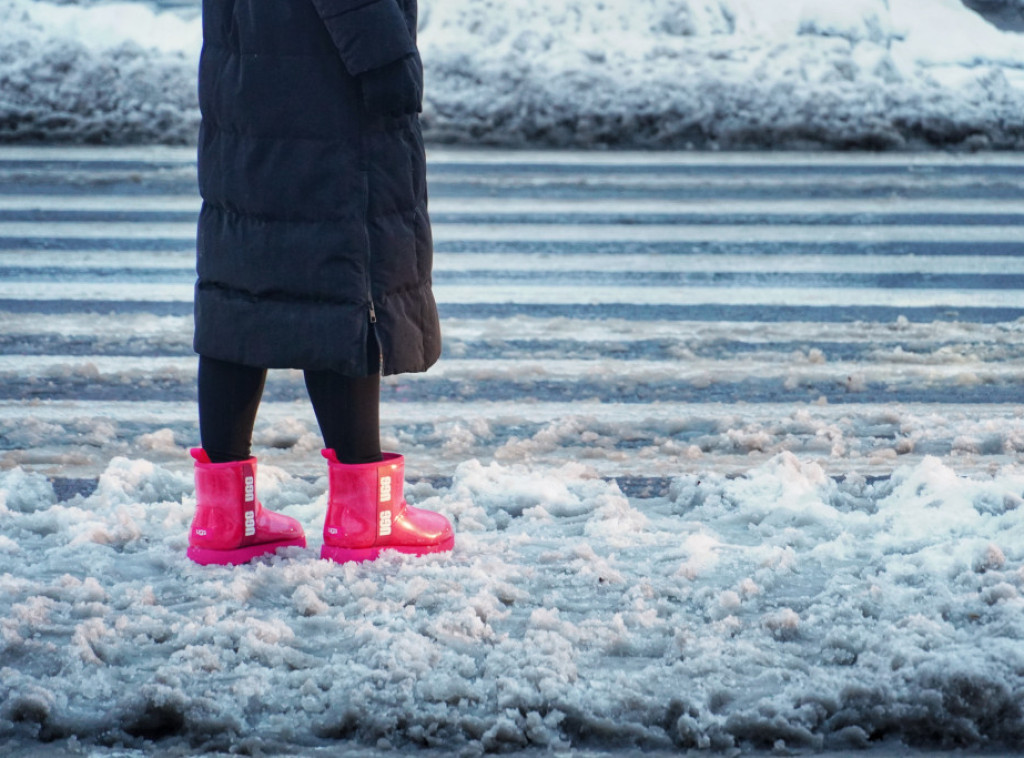 Sarajevo: Ko padne na neočišćenoj javnoj površini ima pravo na naknadu