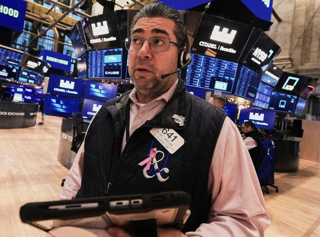 Evropski indeksi u porastu, cene nafte u padu nakon vojne akcije SAD u Venecueli