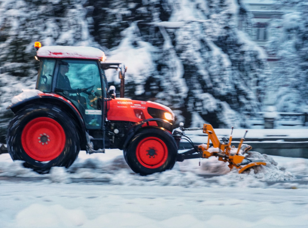 Svi putevi u Zlatiborskom i Moravičkom okrugu prohodni, ukinuta i zabrana za šlepere