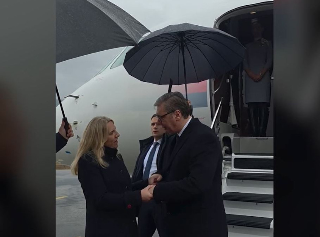 Vučić stigao u Mostar, dočekala ga Željka Cvijanović
