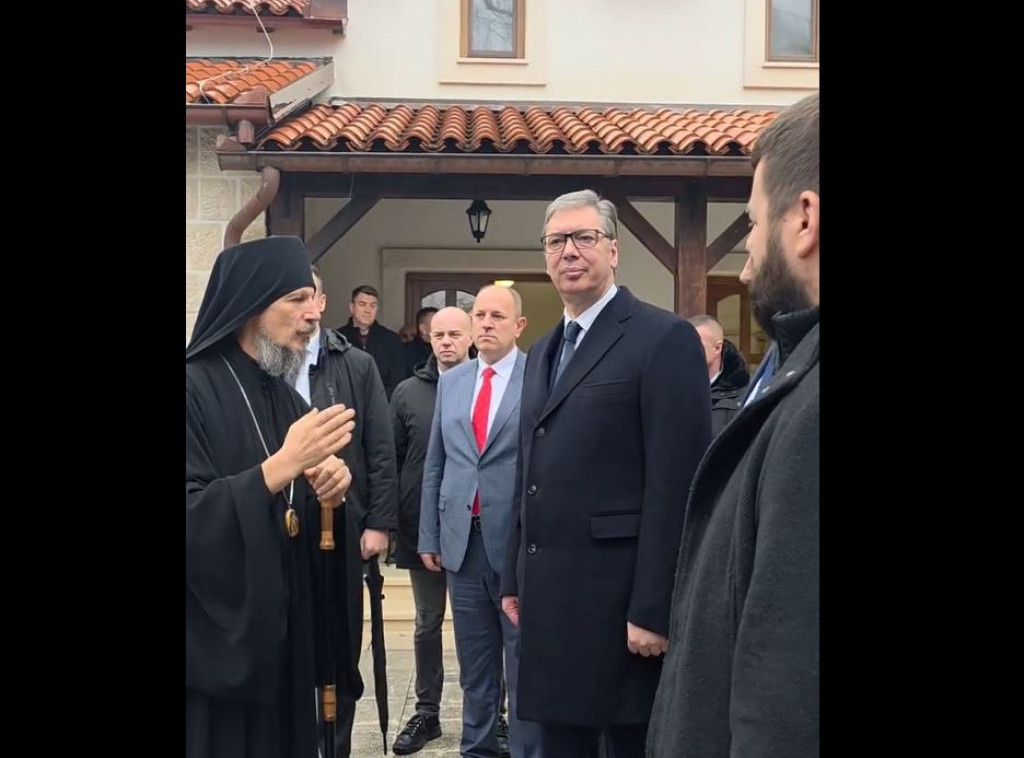 Vučić obišao Duhovni centar u Mrkonjićima, dočekali ga Dodik i mitropolit Dimitrije