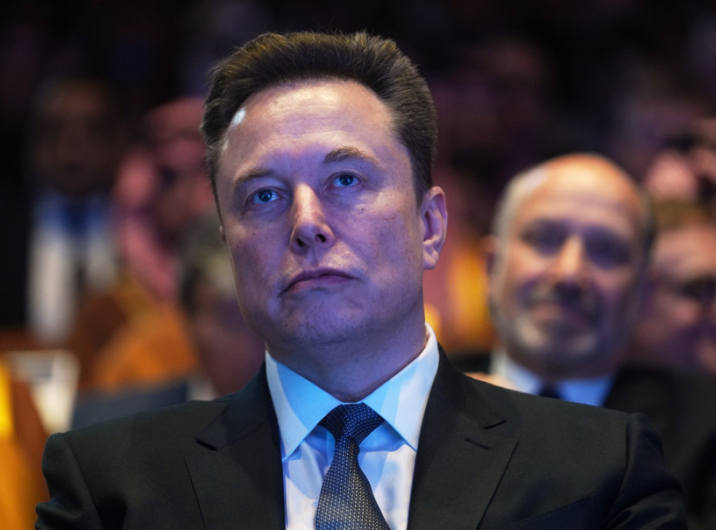 Ilon Mask objavio na Iksu da je bio na divnoj večeri sa Trampom na imanju Mar-a-Lago