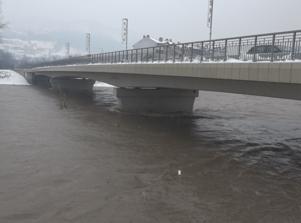 U Crnoj Gori vodostaji u opadanju, kritične tačke Vranjina i Rijeka Crnojevića