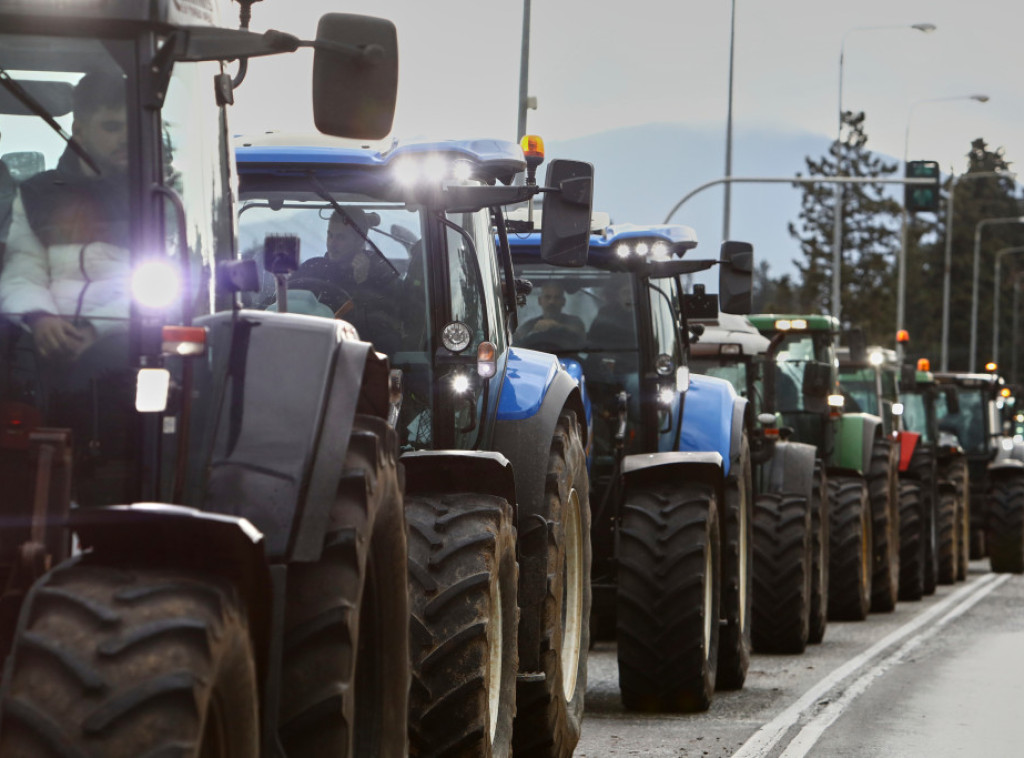 Mlekari u Republici Srpskoj vožnjom traktora iskazali nezadovoljstvo