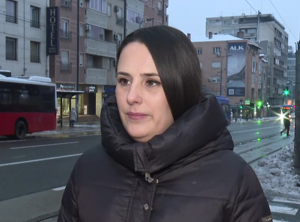 AMSS: Vozači da se naoružaju strpljenjem, savetuje se pojačan oprez zbog snega i leda