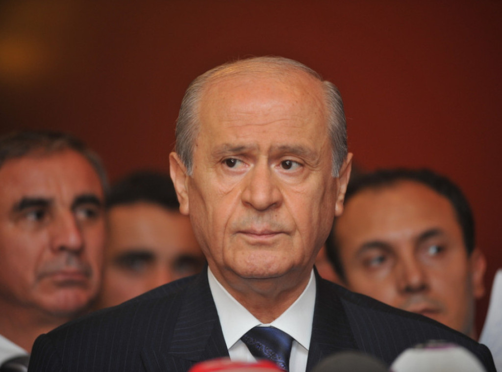 Devlet Bahčeli uporedio Madurovu otmicu sa filmom "Pirati sa Kariba"