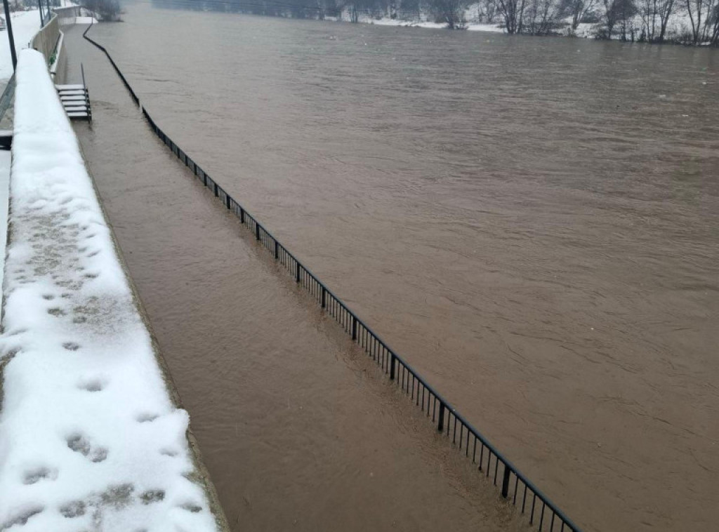 FBiH: Pet kantona i dalje u opasnosti od izlivanja, bujičnih tokova i mogućih klizišta