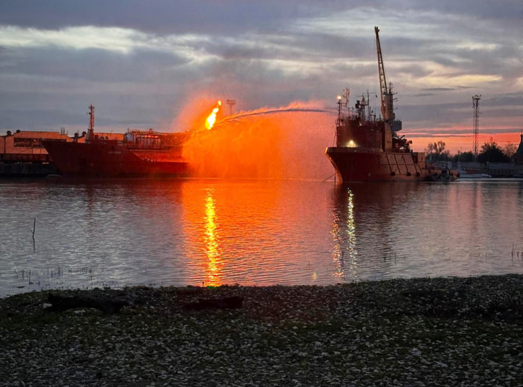 Finska policija zaplenila teretni brod Fitburg radi istrage oštećenja podvodnog kabla
