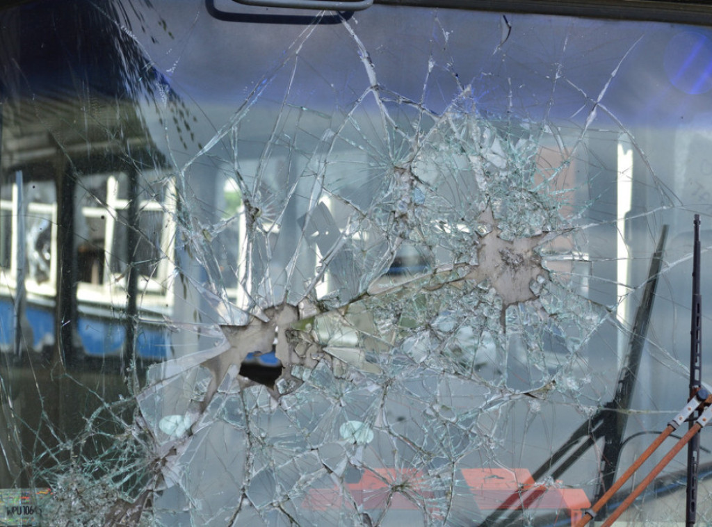 Mađar: U nesreći autobusa na autoputu M3 poginulo 12 ljudi