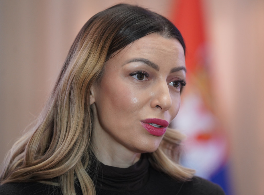 Ministarka Mesarović: Za uređenje "Starog vinskog podruma" u Crvenki 15 miliona dinara