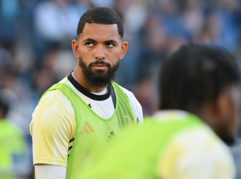 Daglas Ovusu novi fudbaler Zvezde, obeštećenje Radniku 2,2 miliona evra