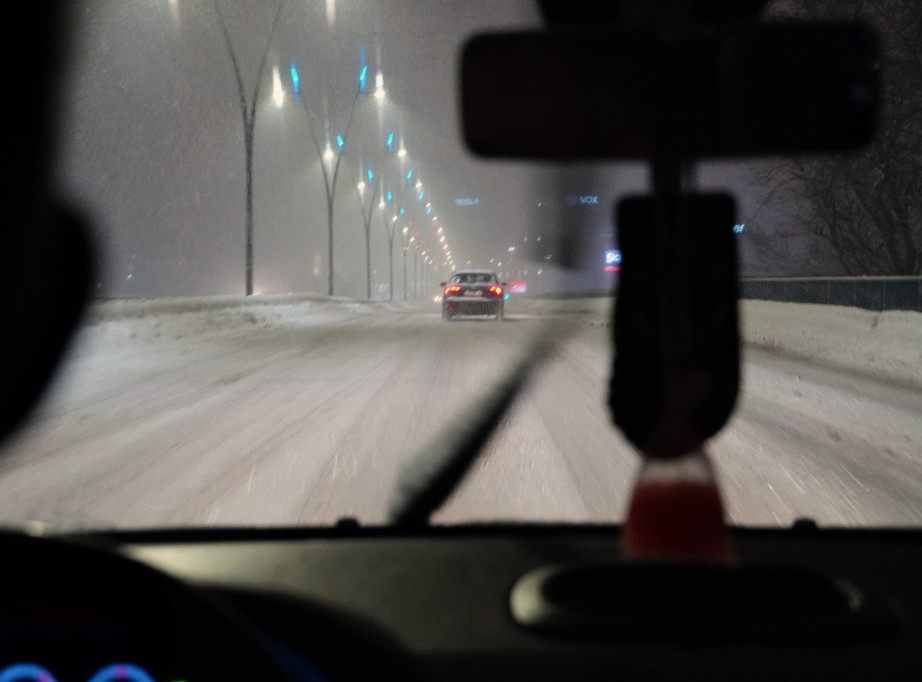 Nagla promena vremena u Hrvatskoj, sneg prekrio auto-put
