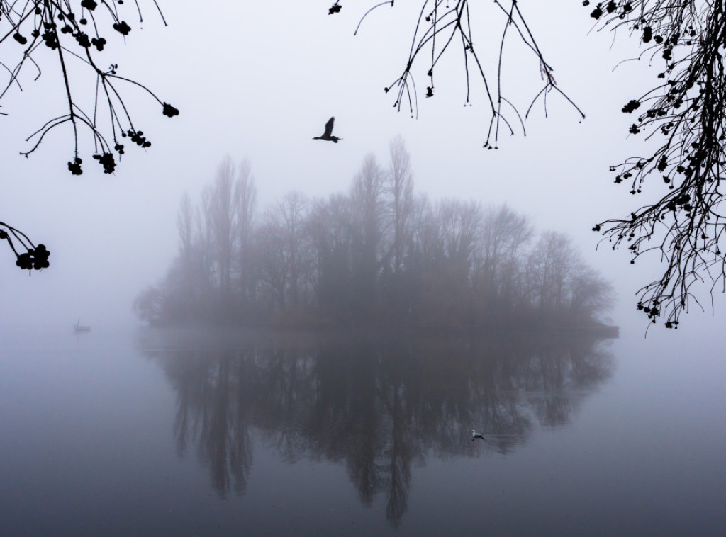 U Rumuniji otežan saobraćaj zbog snega, železnički saobraćaj kasni, škole zatvorene