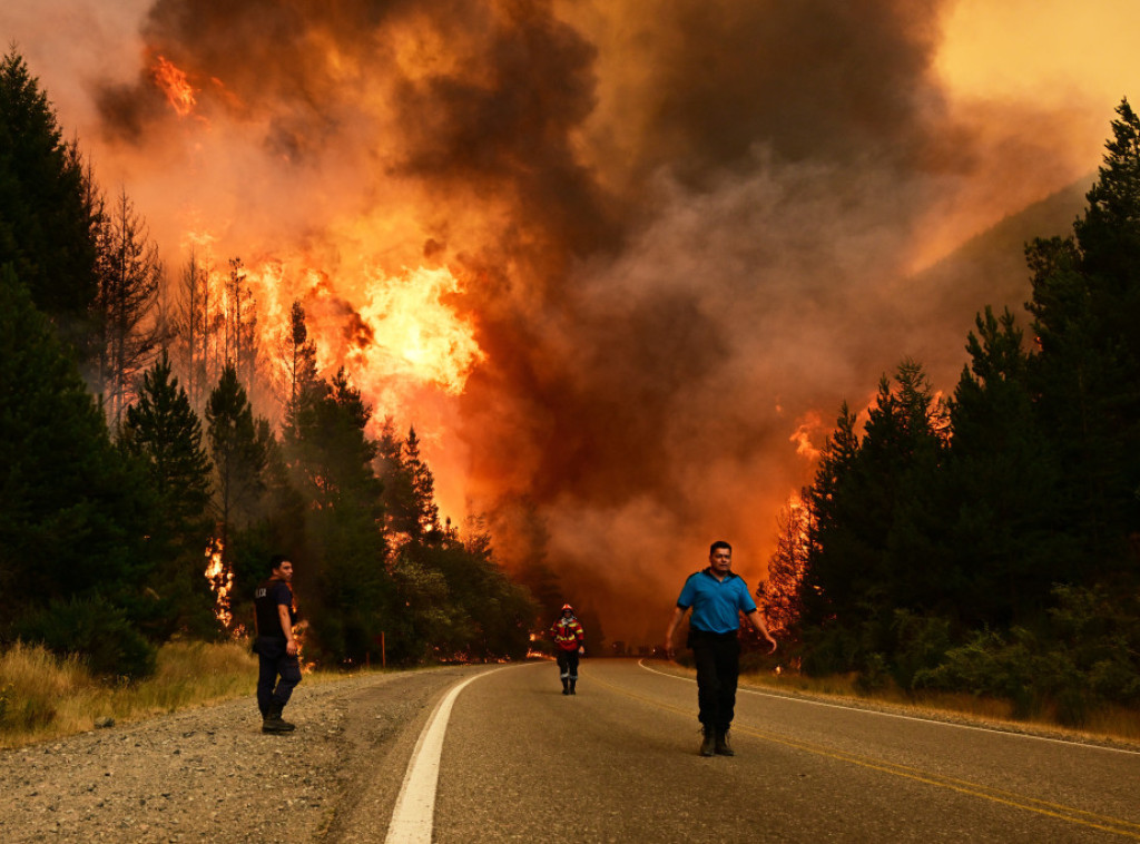 Evakuisano 3.000 turista zbog požara u Patagoniji