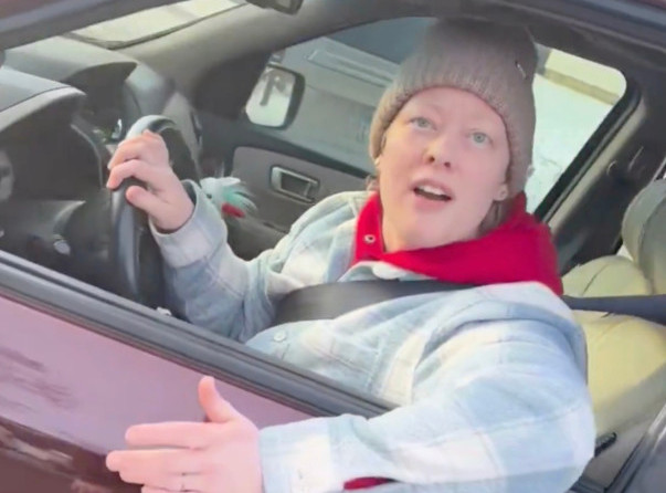 Objavljen snimak ubistva Rene Gud sa kamere agenta ICE koji je pucao u nju