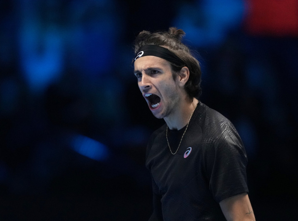 Lorenco Muzeti i Aleksandar Bublik igraće u finalu ATP turnira u Hongkongu